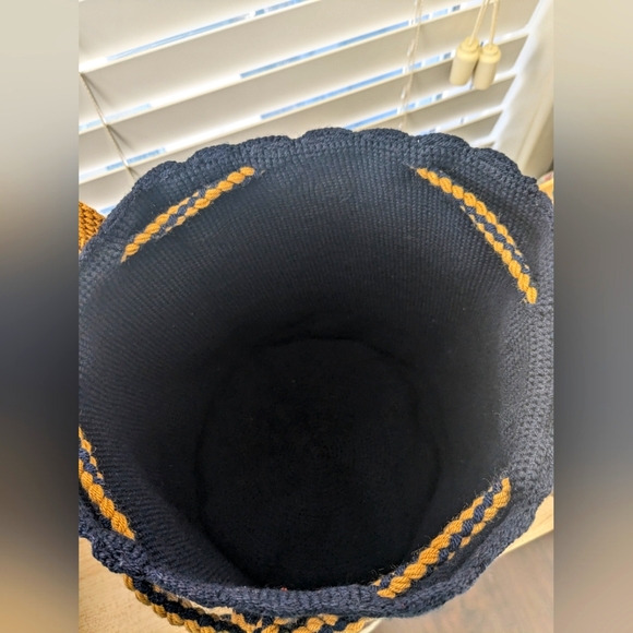 SOLD!  Wayuu Bag Golden Butterfly/ Dark Blue/ Camel/ Handmade Bag/ - Picture 9 of 10